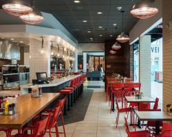 Johnny Rockets interior