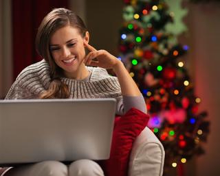 online holiday shopper