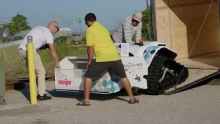 meijer water cleanup robot