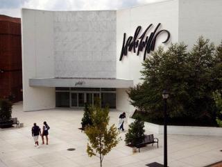 Hudson's Bay puts Lord & Taylor up for sale