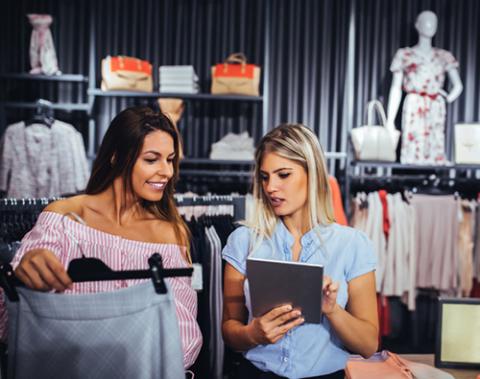 employee helping customer