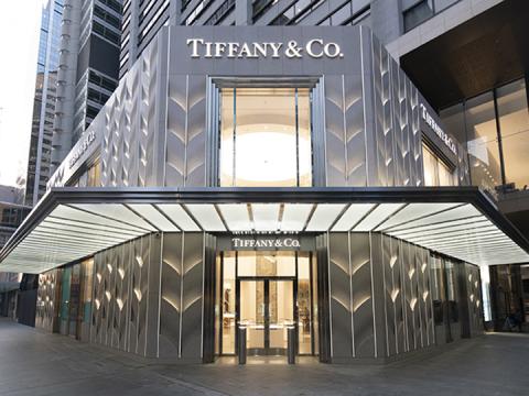 Tiffany Shareholders Approve LVMH's $15.8B Offer – WWD