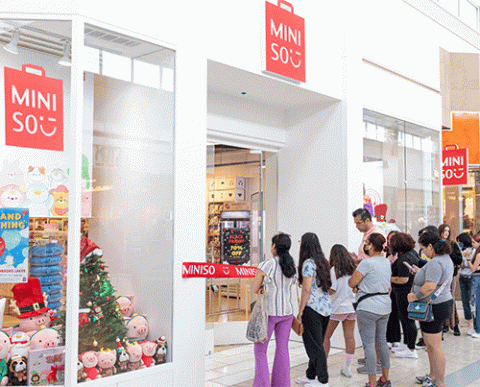 A new @MINISO United States store just opened at the Woodfield Mall in, miniso schaumburg