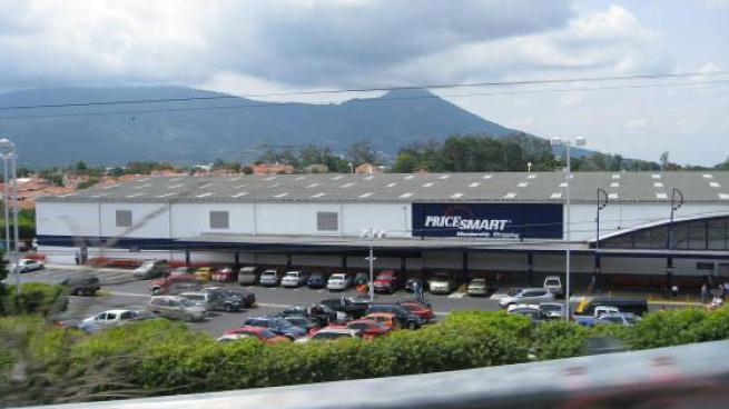 PriceSmart para construir dos nuevas ubicaciones