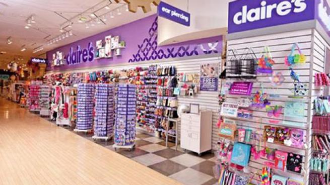 Claire's: tween jewelry and ear piercing retailer files for bankruptcy, Retail industry