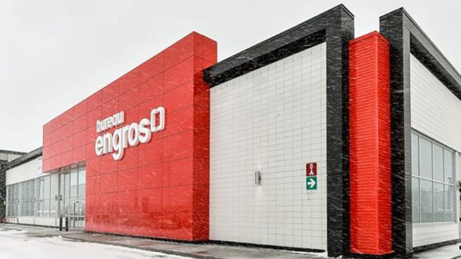 First Look: Staples Canada combines retail, working space at new store in  Toronto