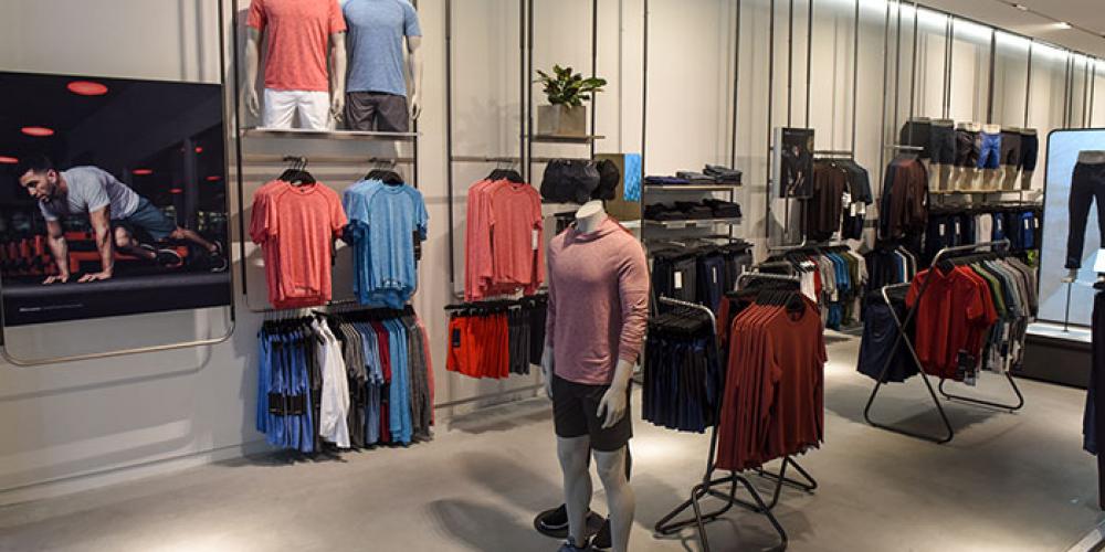 lululemon hours santana row