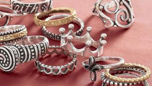 avery jewelry store